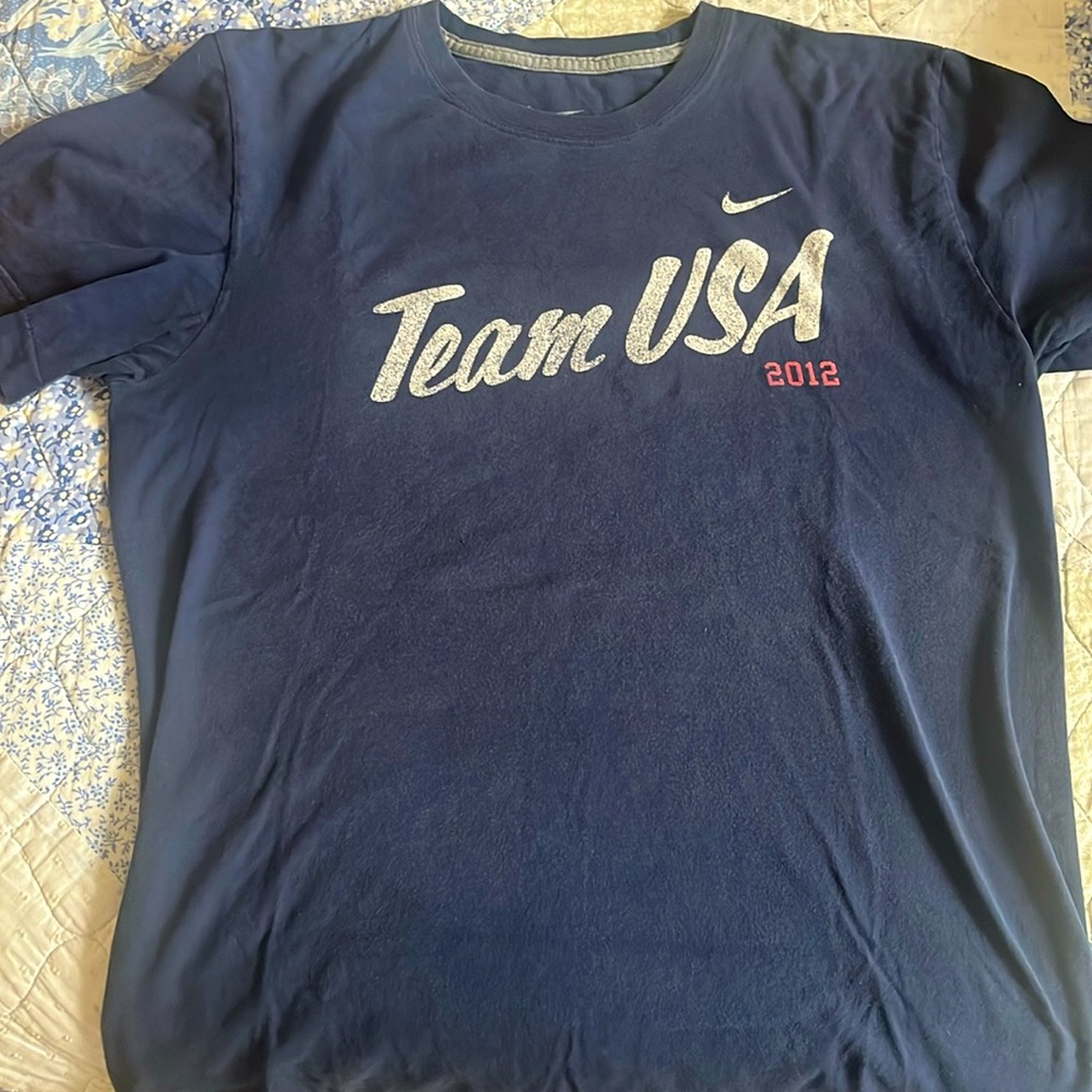 Men’s Nike Tee